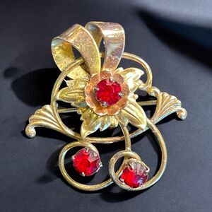 Vintage 1940’s Retro Harry Iskin Signed HI Brooch Pin 1/20th 12GF Red Stones